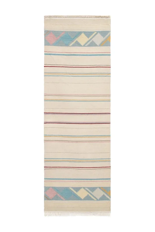 VINTAGE SCANDINAVIAN KILIM 5’10” x 2′