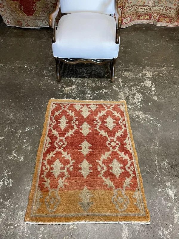Vintage Turkish Anatolian Rug – 2’5″ x 3’3″