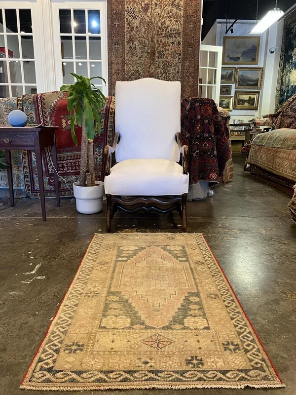 Vintage Turkish Anatolian Rug – 2’7″ x 4’3″