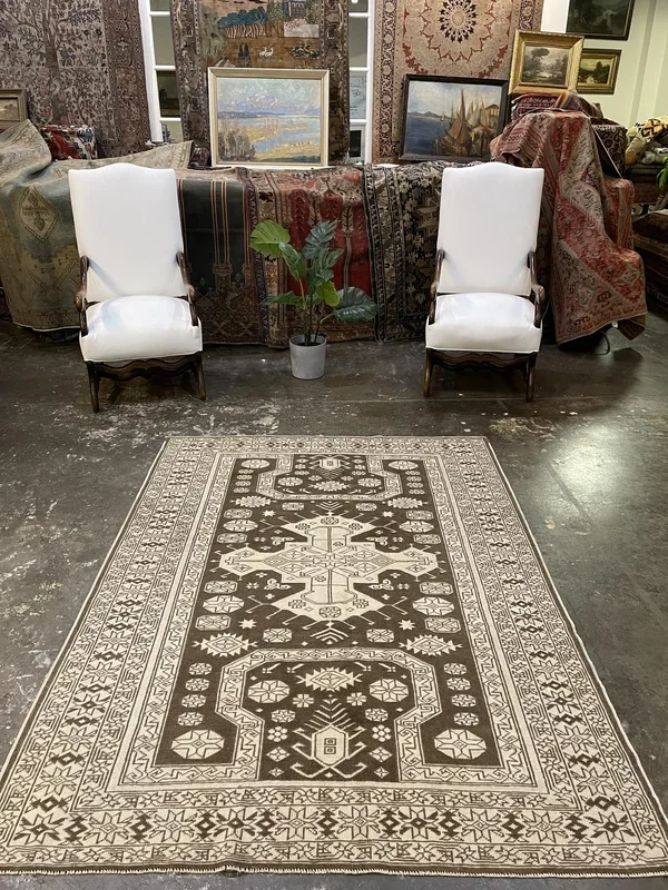 Vintage Turkish Anatolian Rug – 5’1″ x 6’11”
