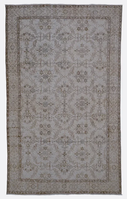 Vintage Turkish Anatolian Rug – 5’8″ x 9’4″