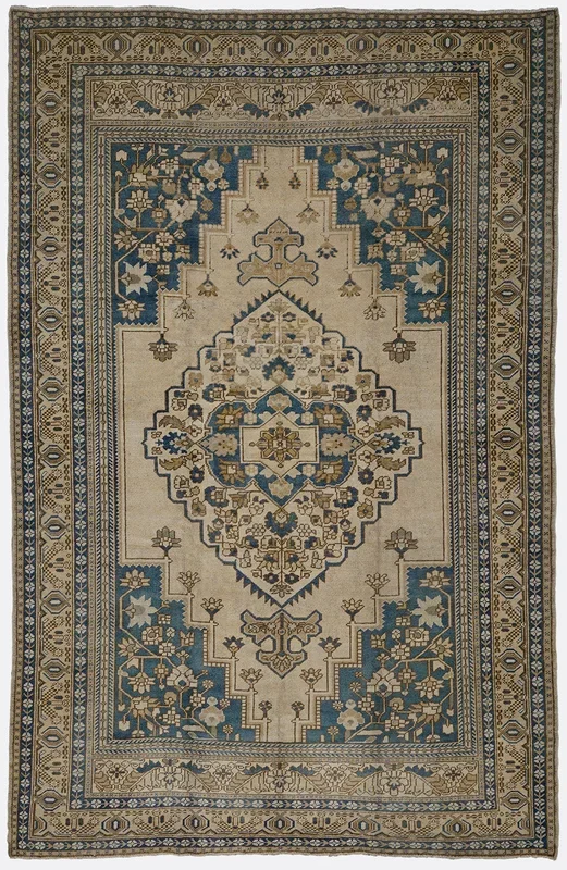 Vintage Turkish Oushak Rug – 6’7″ x 10’2″
