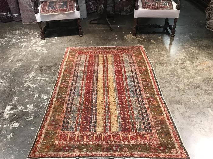 Vintage Turkish Sivas Rug – 3’9″ x 5’7″