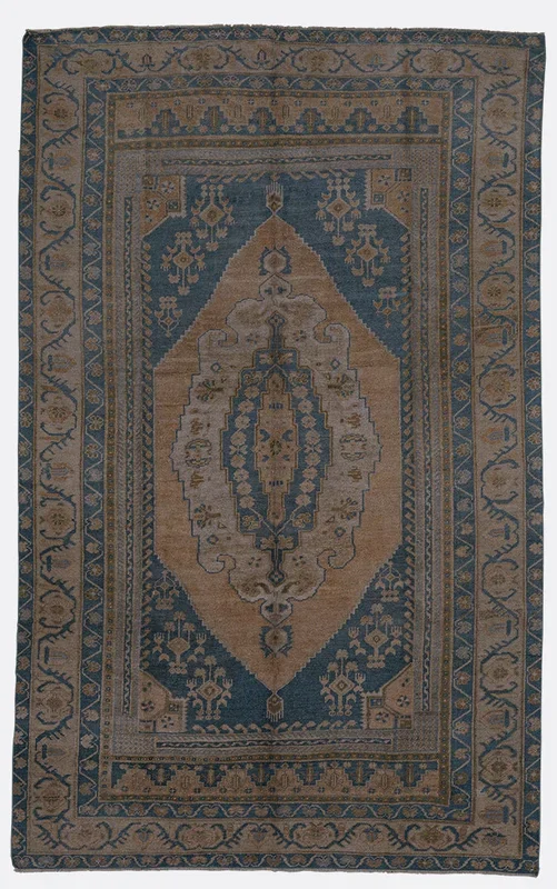 Vintage Turkish Taspinar Rug – 5’4″ x 8’5″