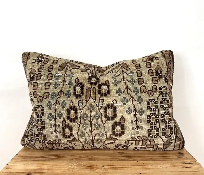 Vira – Persian Pillow Cover
