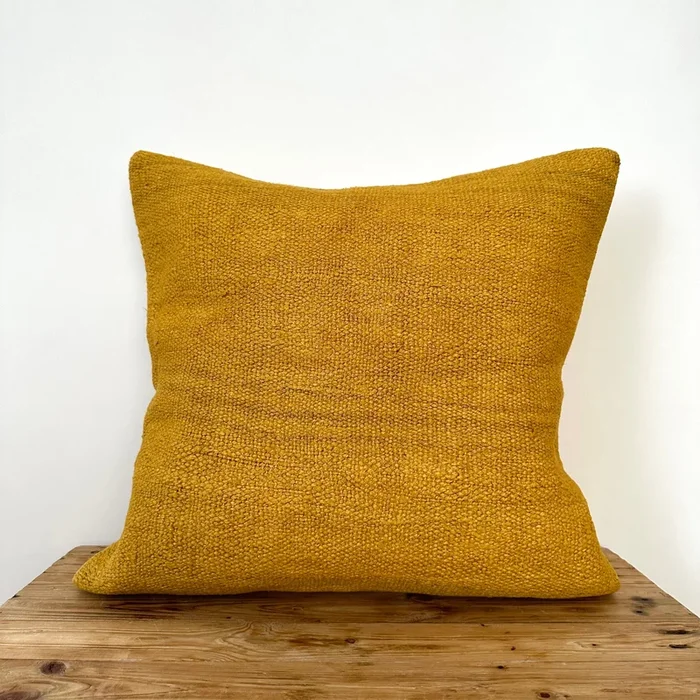 Yasira – Yellow Hemp Pillow Cover