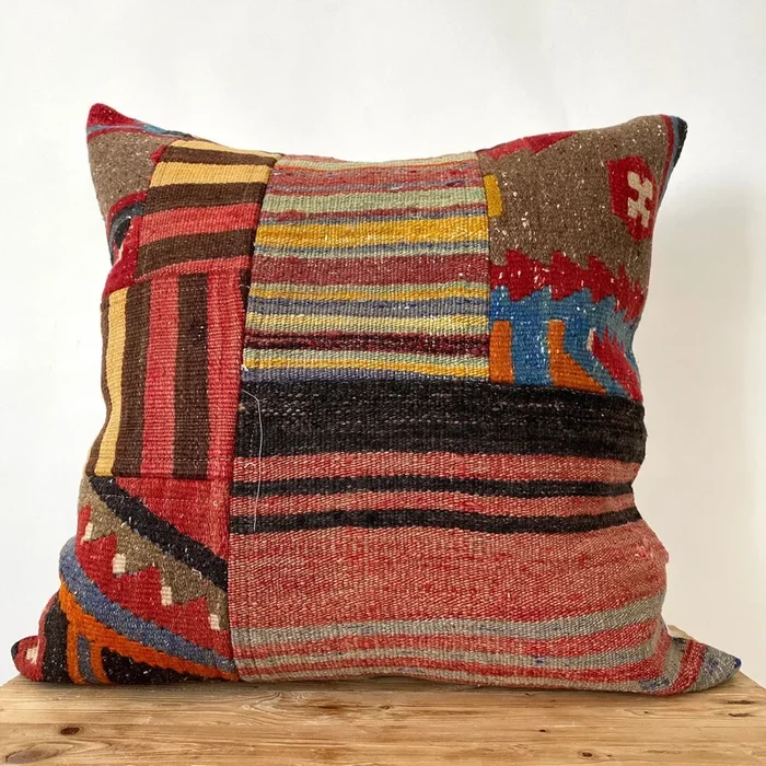 Yessenia – Multi Color Kilim Pillow Cover