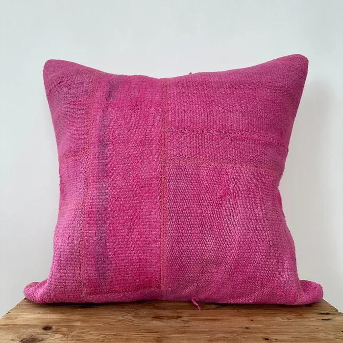 Yvelisse – Pink Hemp Pillow Cover