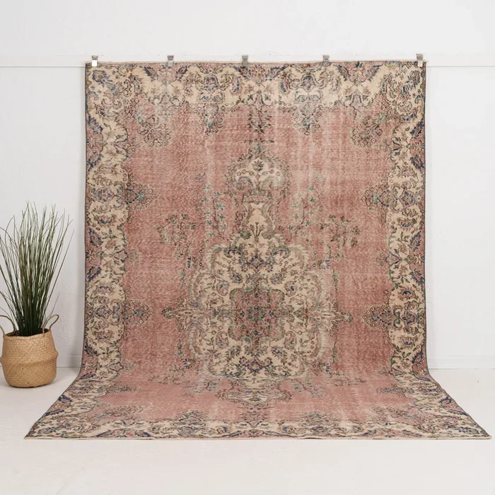 Zephyra – Vintage Turkish Area Rug